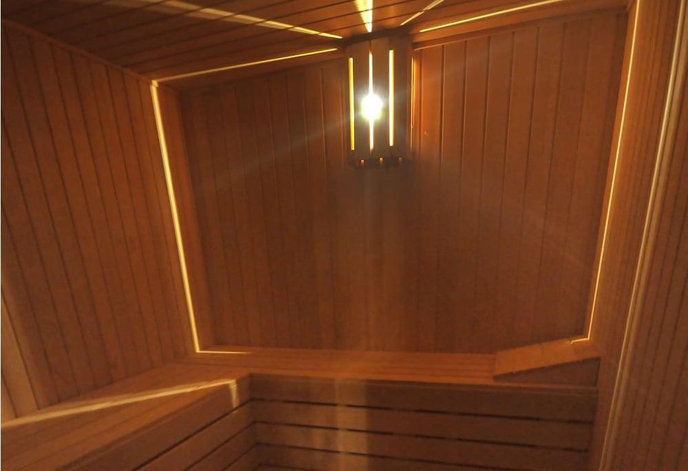 Rhiss Hotel Bostanci Istanbul Exteriör bild