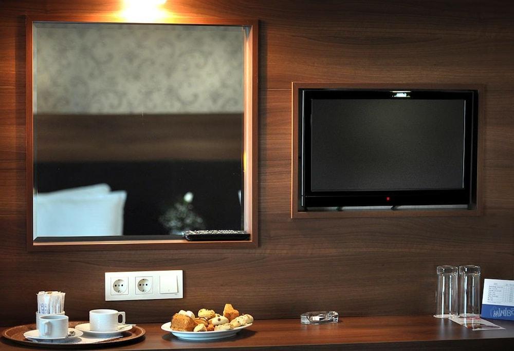 Rhiss Hotel Bostanci Istanbul Exteriör bild